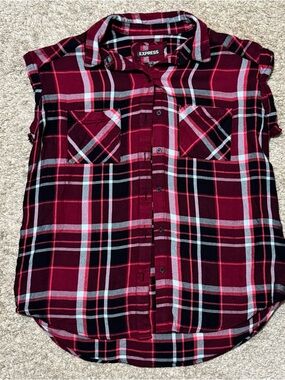 Express Dark Pink Plaid Cap Sleeve Blouse Cuffed Button Front Size S
